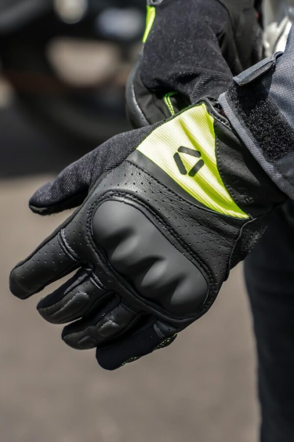 korda triad gloves (NEON GREEN,NEON RED,BLACK)
